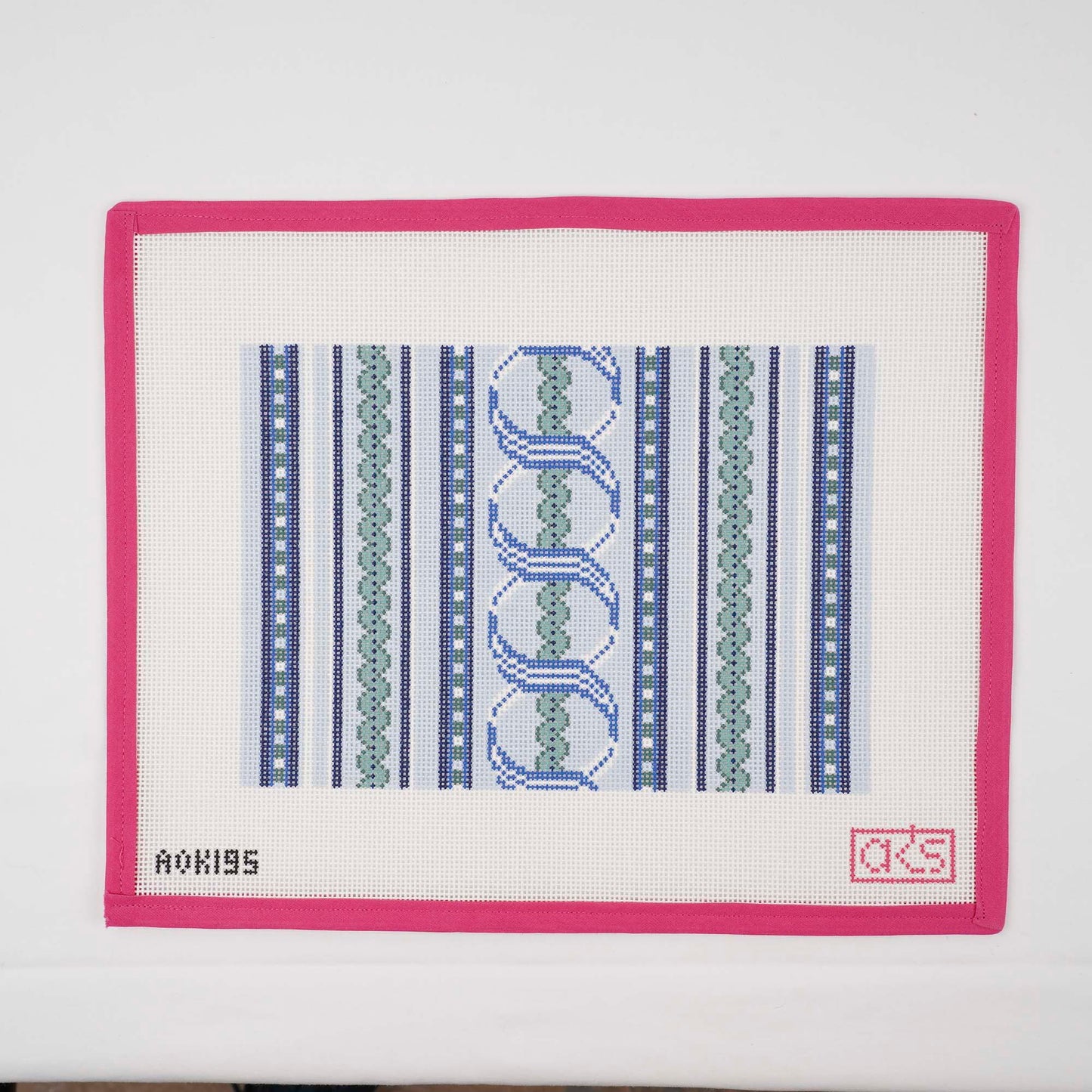 Dibba Clutch