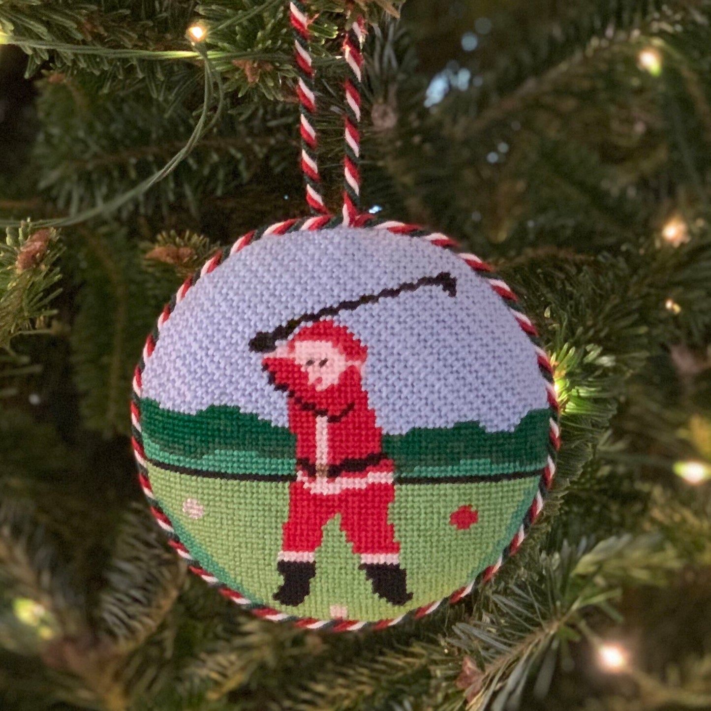 Sporty Santa Ornament - Golfing Santa